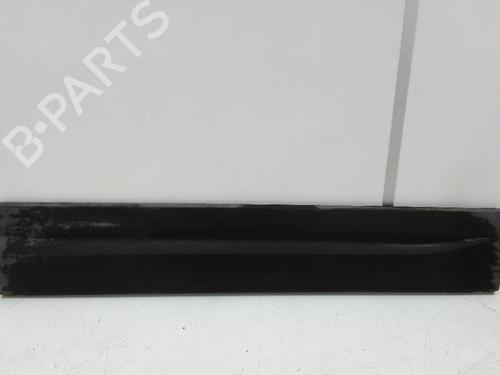Used Door moulding trim SEAT ATECA (KH7, KHP) 1.0 TSI (115 hp) 19091957