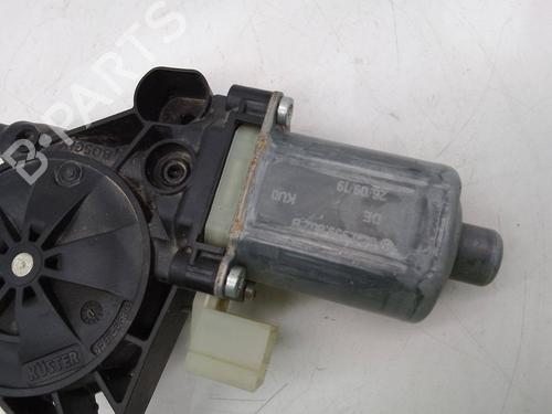 Right front window motor AUDI A3 (8V1, 8VK) 1.6 TDI | BP28146042E20 