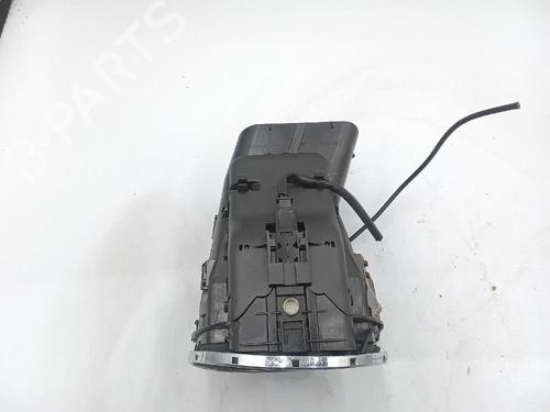 Used Air vent MERCEDES-BENZ CLS (C219) CLS 320 CDI (219.322) (224 hp) 26051219