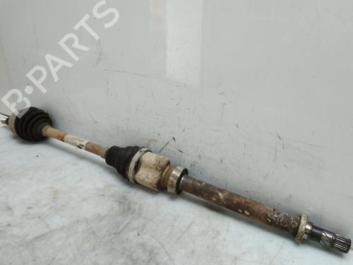Right front driveshaft RENAULT MEGANE III Hatchback (BZ0/1_, B3_) 1.2 TCe (BZ2B, BZ11) | BP27924198M39 