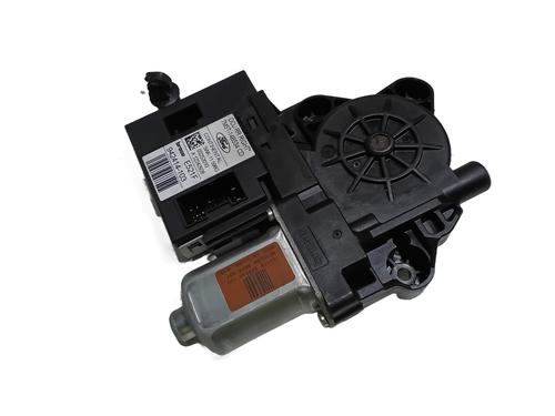 Right rear window motor FORD KUGA I 2.0 TDCi | BP34153269E22 - Image 4