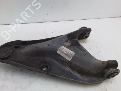 Used Right front suspension arm DACIA LODGY (JS_) 1.5 Blue dCi 115 (JSJT) (116 hp) 26932834