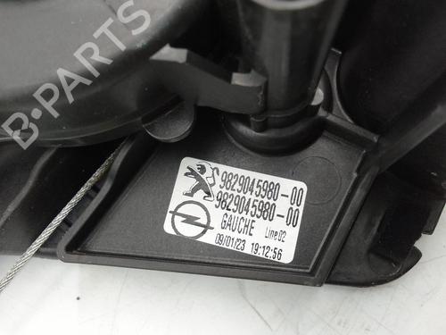 Rear left window mechanism PEUGEOT 208 II (UB_, UP_, UW_, UJ_) 1.2 PureTech 100 | BP29702572C24 