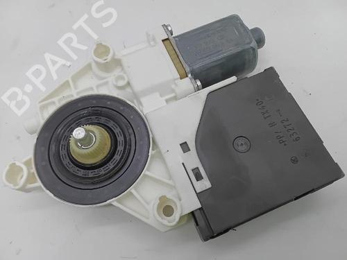 Rudehejsemotor bagstkærm højre AUDI A3 (8P1) [2003-2013]  27555617