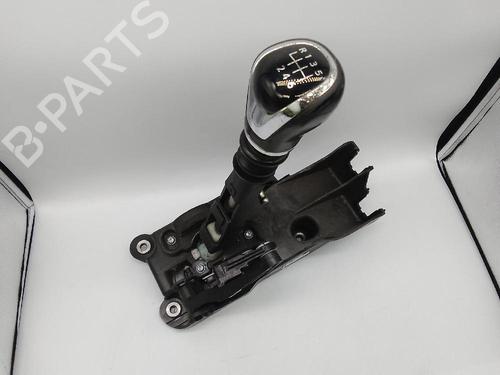 Gear lever NISSAN QASHQAI II (J11, J11_)  | BP26051384M90