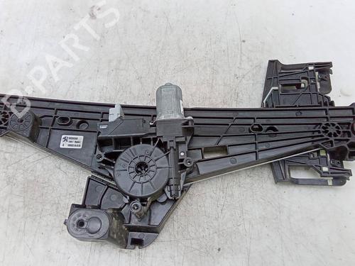 Used Front left window mechanism Front left window mechanism PEUGEOT 2008 II (UD_, US_, UY_, UJ_, UR_, UC_) 1.5 BlueHDI 110 (UDYHSK) (110 hp) 18582147 18582147