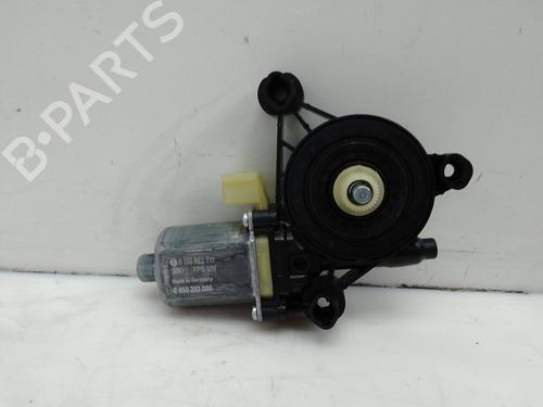 Used Right front window motor Right front window motor 23654479 23654479