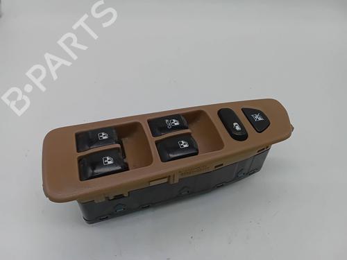 BP30051138I27 main image