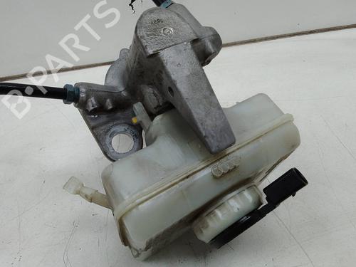 Used Brake master cylinder Brake master cylinder 18598337 18598337