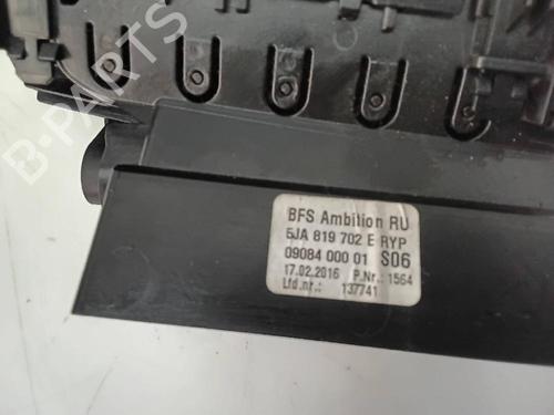 Air vent SKODA RAPID (NH3, NK3, NK6) 1.6 TDI 5JA819702E