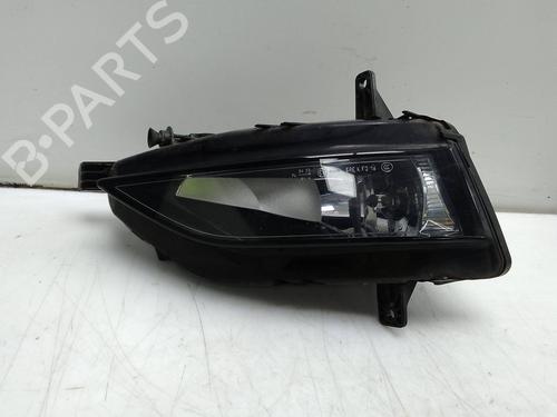 left-front-fog-light-vw-golf-vii-5g1-bq1-be1-be2-2012-2013-2014-2015-2016-2017-2018-2019-2020-2021-26053096 main image