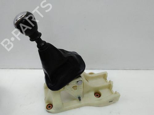 gear-lever-hyundai-ix35-lm-el-elh-2009-2010-2011-2012-2013-2014-2015-2016-24463412 main image
