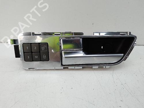 Used Front left interior door handle LAND ROVER RANGE ROVER SPORT I (L320) 3.0 D 4x4 (256 hp) 19583207