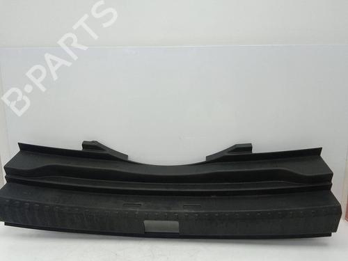 Used Tailgate trim Tailgate trim 21566578 21566578