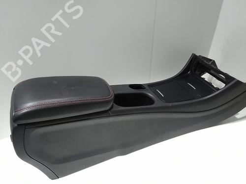 Middle console MERCEDES-BENZ A-CLASS (W176) A 160 CDI / d (176.011) | BP29385868I22 