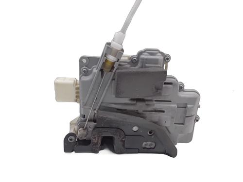 front-right-lock-audi-a3-8p1-2003-2004-2005-2006-2007-2008-2009-2010-2011-2012-2013-36110543 main image