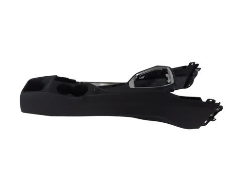 Middle console PEUGEOT 208 II (UB_, UP_, UW_, UJ_) 1.5 BlueHDI 100 | BP18576478I22