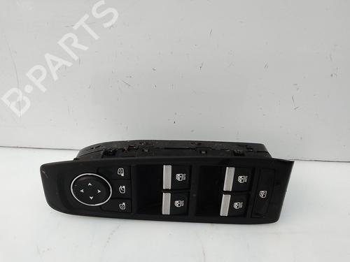 Used Left front window switch RENAULT AUSTRAL TCe 130 (HGM2) (131 hp) 28151135