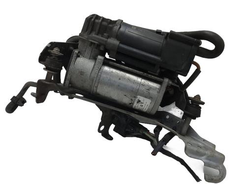 Used Suspension compressor MERCEDES-BENZ E-CLASS T-Model (S213) E 220 d 4-matic (213.205) (200 hp) 30051748