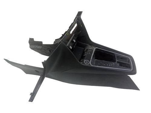 Console centrale Console centrale SEAT LEON (5F1) 2.0 TDI (150 hp) 28150612 28150612
