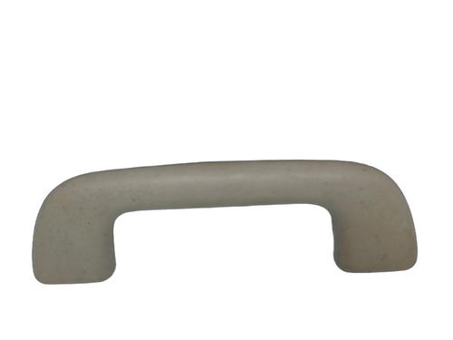 Used Interior roof handle Interior roof handle 23087788 23087788