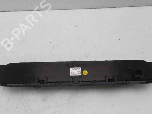 Used Climate control PEUGEOT TRAVELLER Bus (V_) 1.6 BlueHDi 115 (115 hp) 23985138