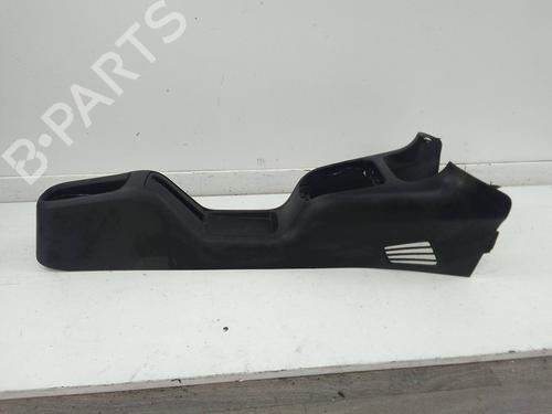 Used Middle console Middle console CITROËN C3 III (SX) 1.2 VTi 82 (82 hp) 19164225 19164225