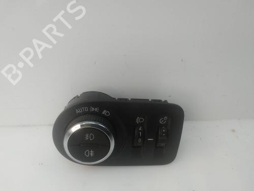 Used Headlight switch Headlight switch 22214710 22214710