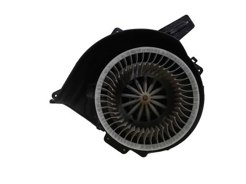 Used Heater blower motor Heater blower motor AUDI A1 (8X1, 8XK) 1.6 TDI (115 hp) 38348643 38348643