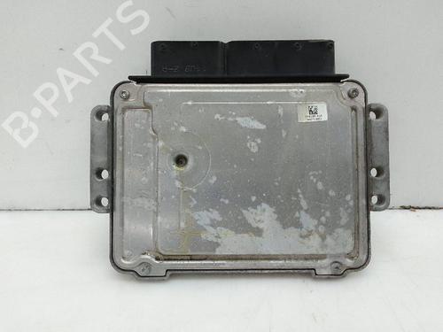 Engine control unit (ECU) HYUNDAI i30 (FD)  | BP23894815M57 