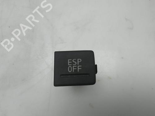 Used Switch Switch VW TRANSPORTER T5 Bus (7HB, 7HJ, 7EB, 7EJ) 2.5 TDI 4motion (174 hp) 18579464 18579464