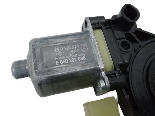 Right rear window motor VW GOLF VIII (CD1, DA1) 2.0 GTI Clubsport | BP28150106E22 - Image 4