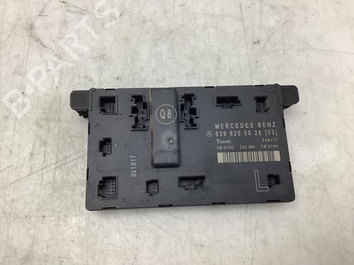 Used Comfort control module Comfort control module MERCEDES-BENZ VITO / MIXTO Van (W639) 115 CDI (639.601, 639.603, 639.605) (150 hp) 18580845 18580845