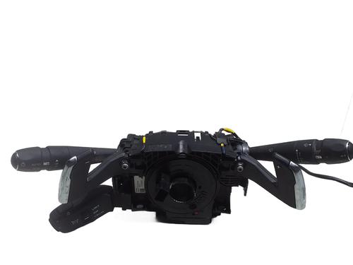 Used Squib airbag Squib airbag PEUGEOT 3008 II SUV (MC_, MR_, MJ_, M4_) Hybrid (224 hp) 31825826 31825826