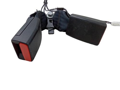 Seat buckle CITROËN C3 III (SX) 1.2 THP 110 (SXHNPS, SXHNZT, SXHNZ6) | BP19137985I32 - Image 2
