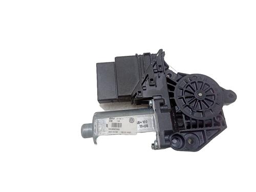 Used Left rear window motor Left rear window motor VW GOLF VI (5K1) 2.0 R 4motion (270 hp) 18579887 18579887
