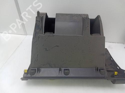 Glove box RENAULT KADJAR (HA_, HL_) 1.2 TCe 130 (HLMR) | BP28148802C95