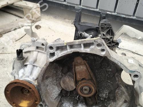 Gearbox VW POLO V (6R1, 6C1)  | BP26160136M3 