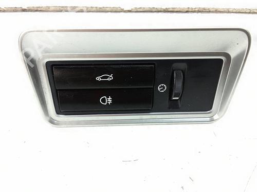 Used Headlight switch Headlight switch JAGUAR XF I (X250) 2.2 D (163 hp) 18581820 18581820