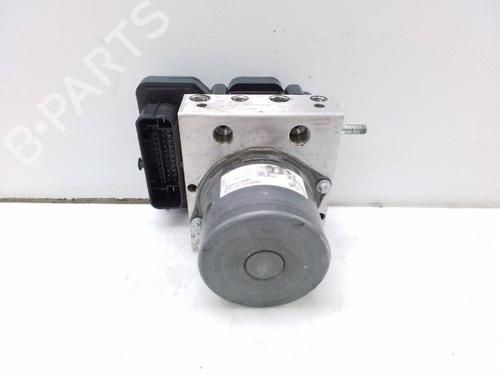 Used ABS pump BMW X3 (E83) 2.0 sd (177 hp) 26284586