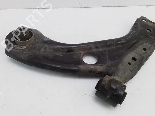 Used Right front suspension arm PEUGEOT 308 II (LB_, LP_, LW_, LH_, L3_) 1.5 BlueHDi 130 (131 hp) 26376318