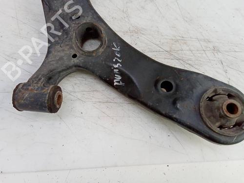 Right front suspension arm TOYOTA AURIS (_E18_) 1.8 Hybrid (ZWE186_, ZWE186R) | BP26053464M13 