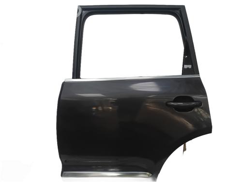 Used Left rear door Left rear door 37022431 37022431