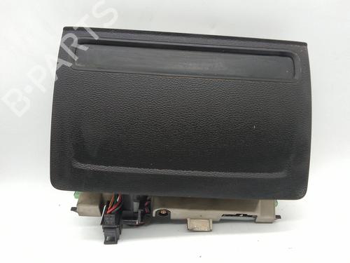Multifunctionele display AUDI A3 (8V1, 8VK) 1.6 TDI (115 hp) 28146041