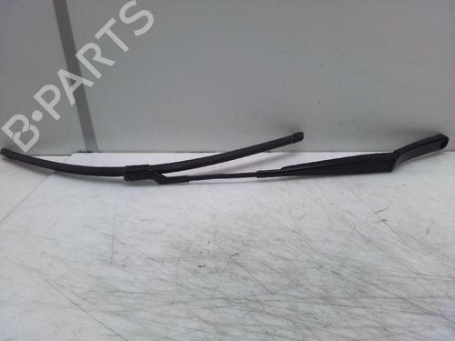 Used Front windshield wiper arm SEAT LEON (5F1) 1.2 TSI (110 hp) 18576748