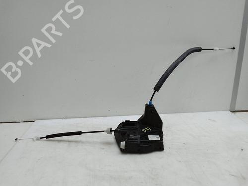 front-right-lock-land-rover-range-rover-velar-l560-20-p300-si4-4x4-j8a2203a28dd-2017-18578179 main image