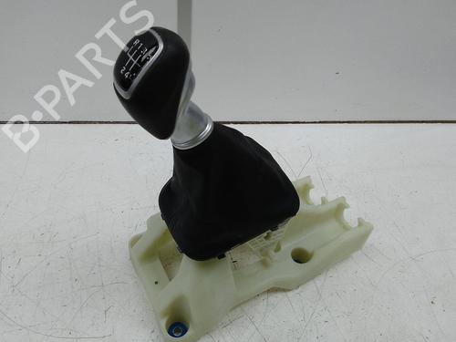 Used Gear lever Gear lever HYUNDAI i30 FASTBACK (PDE, PDEN) 1.6 CRDi hybrid 48V (136 hp) 20231020 20231020