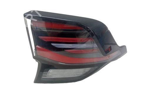 Used Right taillight Right taillight 18586158 18586158