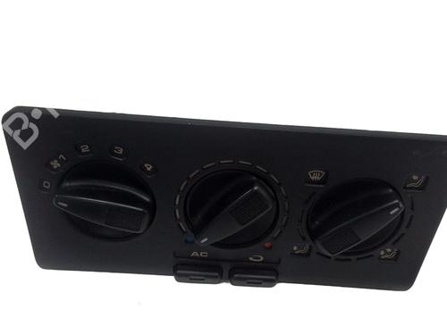 Comando clima SEAT CORDOBA Vario (6K5) 1.4 i (60 hp) 31967716