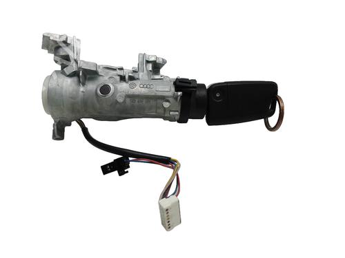 Used Card reader Card reader VW TIGUAN (AD1, AX1) 2.0 TDI (115 hp) 18573520 18573520